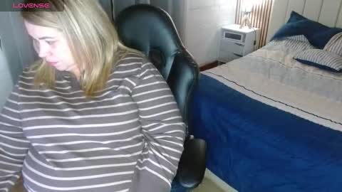 Snapshot of allegra_ferragamo chatting on March 5, 2026, 2:18 am Ale online show from March 5, 2026, 2:18 am