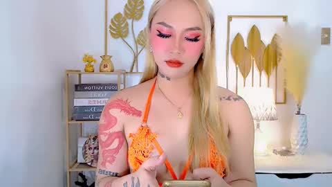 Snapshot of allena_anderson chatting on December 21, 2024, 12:16 pm Your Lovely Allena online show from December 21, 2024, 12:16 pm