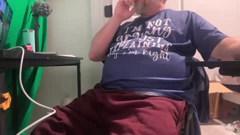 Allergictolove online show from February 9, 2025, 5:01 pm