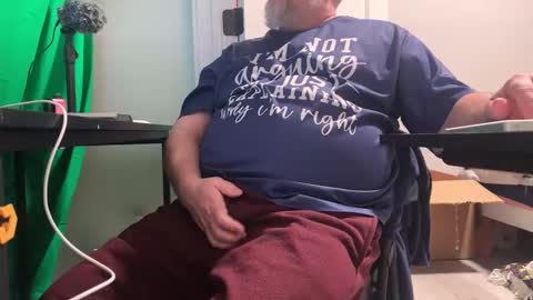 Allergictolove online show from February 10, 2025, 4:52 am