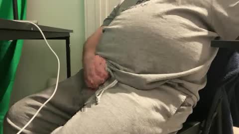 Allergictolove online show from February 12, 2025, 4:33 am