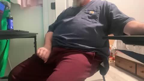 Allergictolove online show from November 23, 2025, 9:03 pm