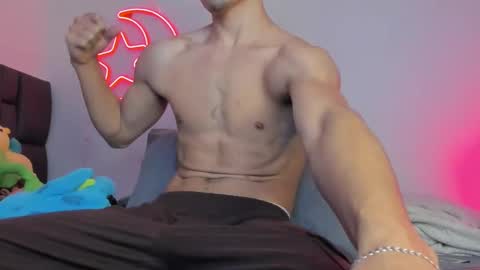 Snapshot of allexserrano chatting on February 9, 2026, 8:18 am Allex online show from February 9, 2026, 8:18 am