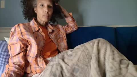 wishlist on bio online show from April 5, 2026, 1:47 am