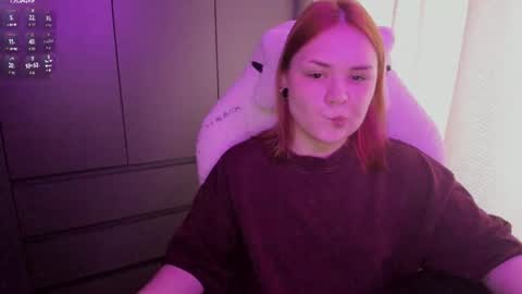 Snapshot of alli_zi chatting on July 2, 2026, 2:22 am Blair online show from July 2, 2026, 2:22 am