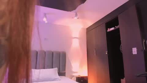 ALLICE online show from November 22, 2025, 11:53 am