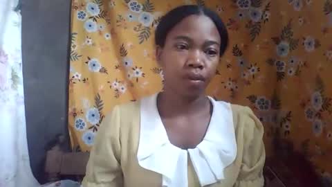 alliciax632770q online show from April 8, 2026, 1:33 pm