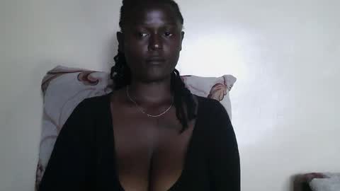 Snapshot of allie_quin chatting on June 13, 2026, 8:12 am Allie online show from June 13, 2026, 8:12 am