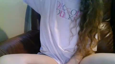 alliebearx online show from December 1, 2025, 11:43 pm