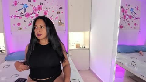 Snapshot of alliebennet chatting on February 11, 2026, 7:52 pm ALISON online show from February 11, 2026, 7:52 pm