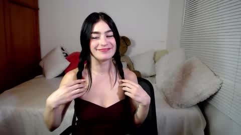 Allie  online show from January 8, 2025, 5:27 am