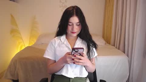 Allie  online show from January 8, 2026, 4:31 pm