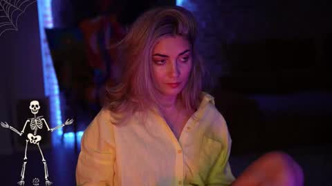 Allie online show from October 26, 2025, 5:46 am