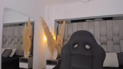    online show from March 3, 2026, 10:32 am