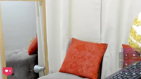    online show from November 28, 2025, 7:49 pm