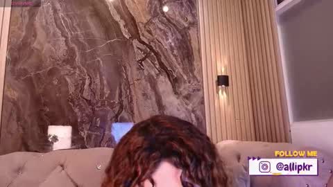 allison_parker1_ online show from November 25, 2025, 12:05 pm