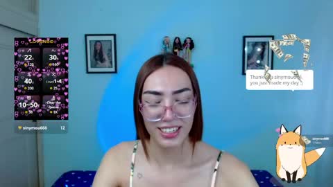 Snapshot of allisonblossom chatting on April 22, 2026, 7:37 pm online show from April 22, 2026, 7:37 pm
