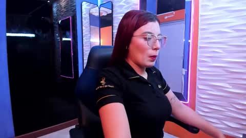 Snapshot of allisonlove_88 chatting on February 8, 2026, 2:26 am ALLISON online show from February 8, 2026, 2:26 am