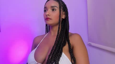 Snapshot of allisonn_bell chatting on February 21, 2026, 8:32 pm Allison online show from February 21, 2026, 8:32 pm