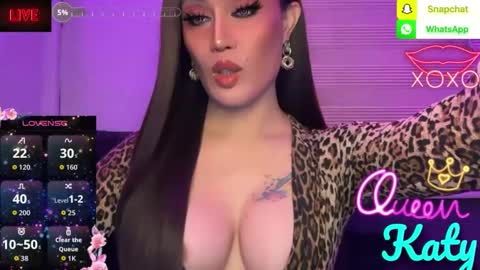 Snapshot of alluring_gemini chatting on April 27, 2026, 6:44 am Queen Majesty Katy online show from April 27, 2026, 6:44 am