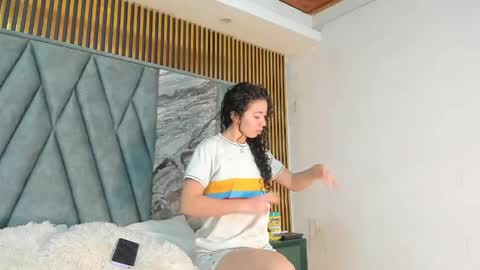 ally_and_noah_ online show from June 6, 2026, 11:37 am