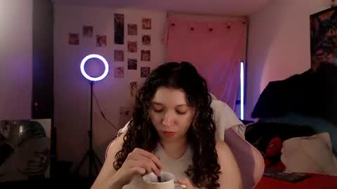 Snapshot of ally_donfort chatting on June 11, 2026, 2:53 am Ally online show from June 11, 2026, 2:53 am