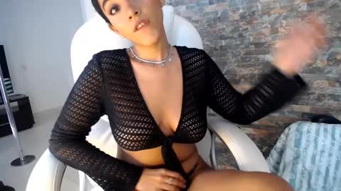 ally_summer online show from December 27, 2024, 9:11 pm