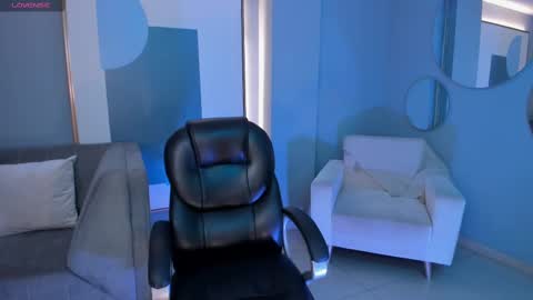 Alisson online show from February 23, 2025, 7:38 pm