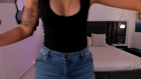 Alisson online show from October 17, 2025, 10:18 am