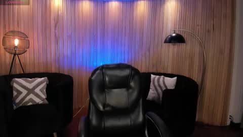 Snapshot of allyjensen chatting on February 26, 2026, 10:25 am Alisson online show from February 26, 2026, 10:25 am