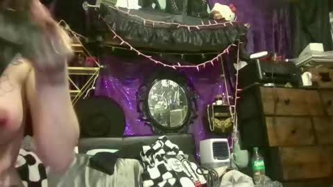 allymoon1369 online show from April 11, 2026, 8:40 am