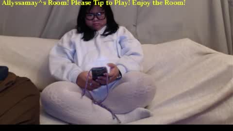 Allyssamay online show from January 13, 2026, 3:34 am