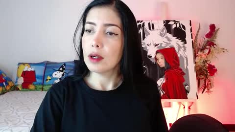 alma_art_ online show from November 1, 2025, 3:47 pm