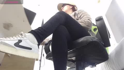 ALMA FENIX  online show from February 8, 2025, 12:06 pm