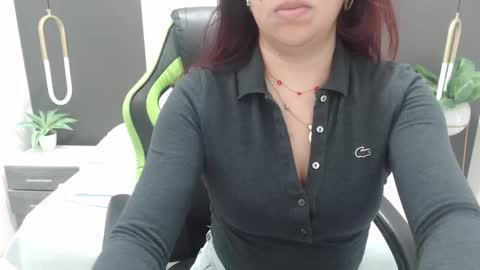 ALMA FENIX  online show from February 22, 2025, 12:08 pm