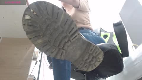 ALMA FENIX  online show from March 5, 2025, 12:11 pm