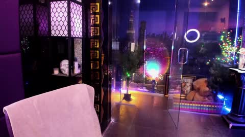 Alma online show from November 7, 2025, 7:41 am