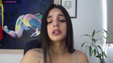 Arhantxa online show from December 4, 2024, 5:44 pm