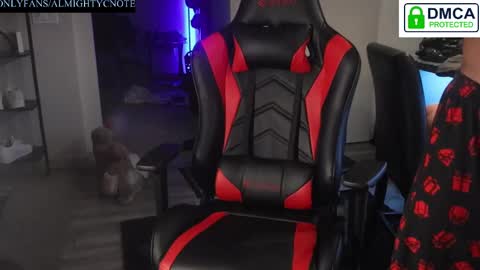 Snapshot of almightycnote chatting on March 8, 2025, 7:20 pm Almightycnote online show from March 8, 2025, 7:20 pm