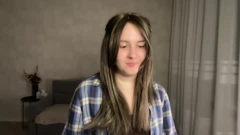 Anna online show from April 11, 2026, 7:51 pm