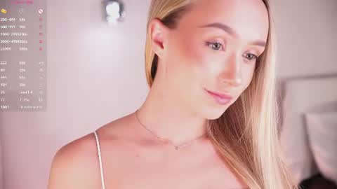 Lia online show from July 15, 2026, 2:39 am
