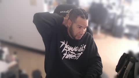 simplyfaded online show from February 16, 2025, 8:22 pm