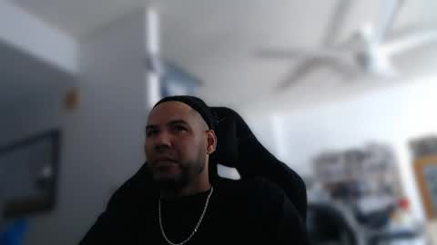 simplyfaded online show from October 19, 2025, 9:59 pm