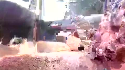 Snapshot of alol555 chatting on October 12, 2025, 7:40 am alol555 online show from October 12, 2025, 7:40 am