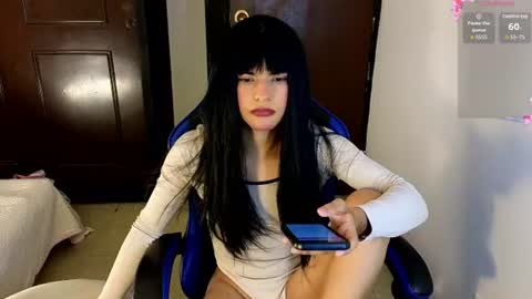 Snapshot of alondraferrer chatting on June 21, 2026, 11:51 pm alondraferrer online show from June 21, 2026, 11:51 pm