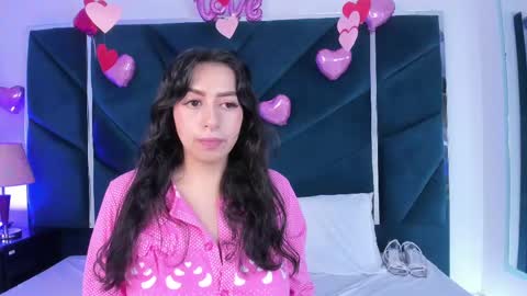 AlondraMendez online show from February 18, 2025, 10:49 am