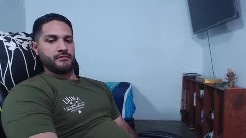 alonxoo online show from September 16, 2025, 3:40 am