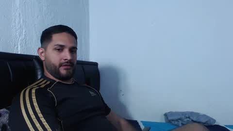 alonxoo online show from October 9, 2025, 12:41 am