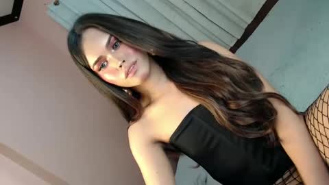 LEXY online show from January 23, 2025, 5:52 pm