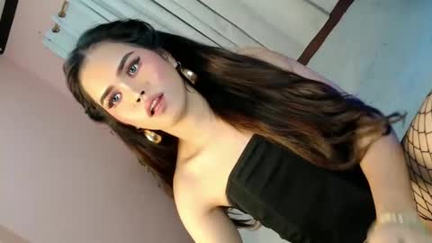 LEXY online show from February 3, 2025, 2:34 pm